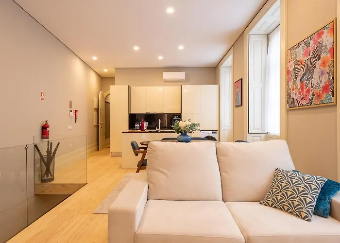 Cc Downtown Palace - A