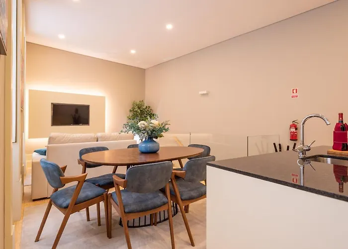 Apartman Cc Downtown Palace - A *